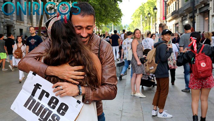 soñar con abrazar a un desconocido - oniromancia