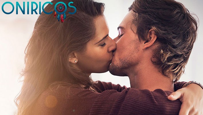 soñar que te besa en la boca tu jefe o superior - oniromancia