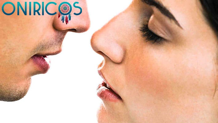 soñar que te besa en la boca un hombre - oniromancia